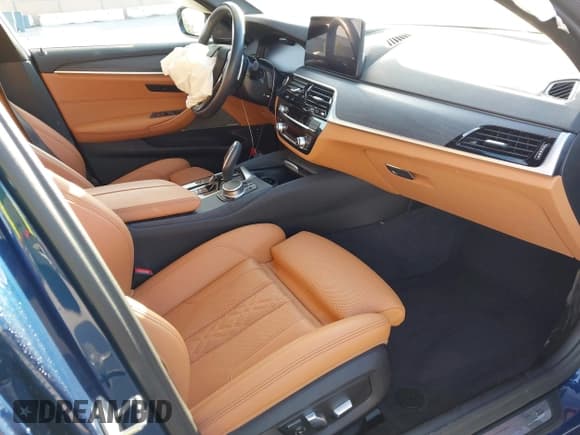✅ 2022 BMW 5 Series 530e • VIN: WBA13AG07NCJ54134 • Lot: 42012653. Listed on IAAI with 22,179 mi. Free auction sales archive from the USA and detailed vehicle history report at DreamBid. Image 5.