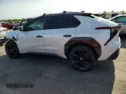 ✅ 2025 Toyota bZ4X XLE • VIN: JTMABACA6SA092821 • Lot: 61958915. Wystawiony na Copart z przebiegiem 3 497 mil. Bezpłatny archiwum sprzedaży aukcyjnych z USA i szczegółowy raport historii pojazdu na DreamBid. Zdjęcie 2.