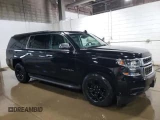 ✅ 2016 Chevrolet Suburban LT • VIN: 1GNSKHKC8GR170354 • Lot: 67198894. Wystawiony na Copart z przebiegiem 311 728 mil. Bezpłatny archiwum sprzedaży aukcyjnych z USA i szczegółowy raport historii pojazdu na DreamBid. Zdjęcie 4.