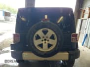 ✅ 2012 Jeep Wrangler Unlimited Sahara • VIN: 1C4BJWEGXCL185708 • Лот: 62066965. Опубликован ранее на Copart с пробегом 105 893 миль. Бесплатный доступ к архиву аукционных продаж из США и подробный отчёт об истории автомобиля на DreamBid. Изображение 6.