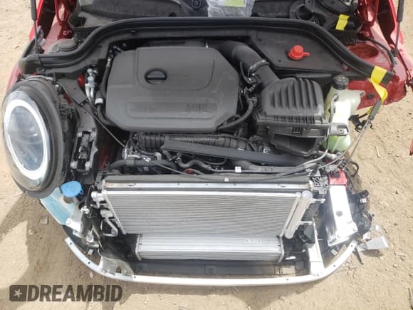 ✅ 2024 MINI Hardtop 4 Door Cooper • VIN: WMW33DK08R2V36752 • Lot: 57150664. Wystawiony na Copart z przebiegiem 46 mil. Bezpłatny archiwum sprzedaży aukcyjnych z USA i szczegółowy raport historii pojazdu na DreamBid. Zdjęcie 11.