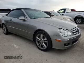 ✅ 2006 Mercedes-Benz CLK 350 • VIN: WDBTK56H96F191195 • Lot: 75521614. Wystawiony na Copart z przebiegiem Nie podano. Bezpłatny archiwum sprzedaży aukcyjnych z USA i szczegółowy raport historii pojazdu na DreamBid. Zdjęcie 4.