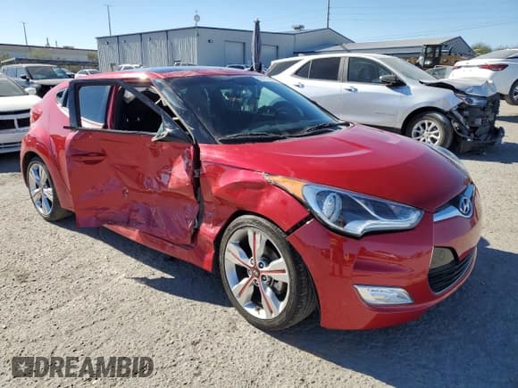 ✅ 2017 Hyundai Veloster • VIN: KMHTC6AD6HU315510 • Лот: 80117174. Опубликован ранее на Copart с пробегом 63 428 миль. Бесплатный доступ к архиву аукционных продаж из США и подробный отчёт об истории автомобиля на DreamBid. Изображение 4.
