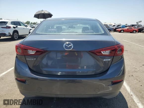 ✅ 2014 Mazda 3 i SV • VIN: JM1BM1T76E1173017 • Лот: 59098614. Опубликован ранее на Copart с пробегом 262 266 миль. Бесплатный доступ к архиву аукционных продаж из США и подробный отчёт об истории автомобиля на DreamBid. Изображение 6.