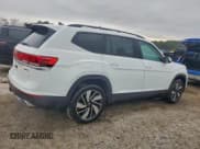 ✅ 2025 Volkswagen Atlas SE • VIN: 1V2HR2CA7SC535545 • Lot: 93856975. Listed on Copart with 20,253 mi. Free auction sales archive from the USA and detailed vehicle history report at DreamBid. Image 3.