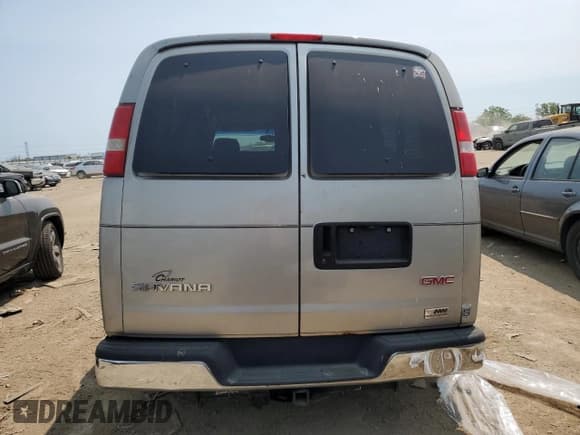 ✅ 2003 GMC Savana Commercial SRW C6Y • VIN: 1GDFG15T931229043 • Лот: 44422145. Опубликован ранее на Copart с пробегом 173 310 миль. Бесплатный доступ к архиву аукционных продаж из США и подробный отчёт об истории автомобиля на DreamBid. Изображение 6.