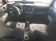 ✅ 2004 Scion xB • VIN: JTLKT334840163103 • Лот: 60561315. Опубликован ранее на Copart с пробегом Не указан. Бесплатный доступ к архиву аукционных продаж из США и подробный отчёт об истории автомобиля на DreamBid. Изображение 8.