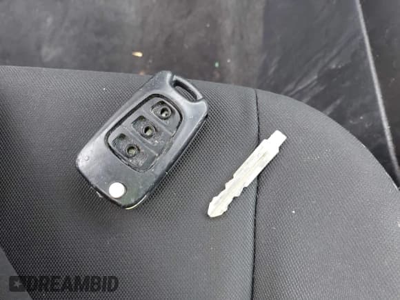 ✅ 2013 Kia Soul + • VIN: KNDJT2A64D7501142 • Lot: 43524331. Listed on IAAI with Not provided. Free auction sales archive from the USA and detailed vehicle history report at DreamBid. Image 11.