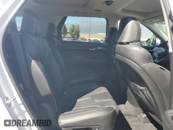 ✅ 2022 Hyundai Palisade Limited • VIN: KM8R54HE8NU478999 • Lot: 87043865. Listed on Copart with 33,831 mi. Free auction sales archive from the USA and detailed vehicle history report at DreamBid. Image 11.