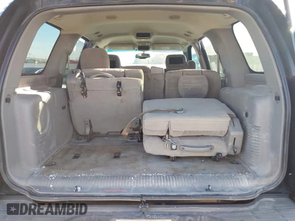 ✅ 2004 Chevrolet Tahoe LS • VIN: 1GNEK13Z54J267691 • Lot: 43680216. Listed on IAAI with 202,332 mi. Free auction sales archive from the USA and detailed vehicle history report at DreamBid. Image 16.