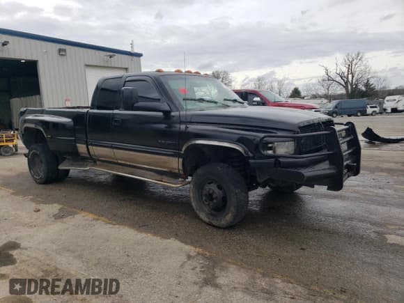 ✅ 2001 Dodge 3500 • VIN: 1B7MF33721J216695 • Lot: 51055155. Listed on Copart with Not provided. Free auction sales archive from the USA and detailed vehicle history report at DreamBid. Image 4.
