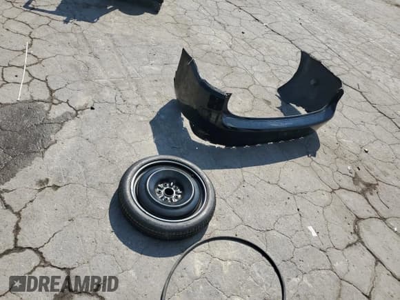 ✅ 2016 Lexus IS 300/350 • VIN: JTHCM1D20G5002555 • Lot: 69723715. Wystawiony na Copart z przebiegiem 85 739 mil. Bezpłatny archiwum sprzedaży aukcyjnych z USA i szczegółowy raport historii pojazdu na DreamBid. Zdjęcie 12.