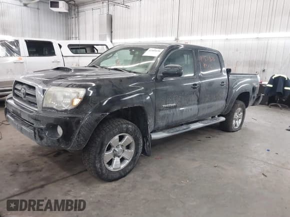 ✅ 2008 Toyota Tacoma • VIN: 5TELU42N88Z554402 • Lot: 41509696. Wystawiony na IAAI z przebiegiem 112 077 mil. Bezpłatny archiwum sprzedaży aukcyjnych z USA i szczegółowy raport historii pojazdu na DreamBid. Zdjęcie 2.