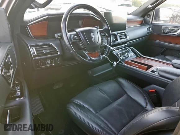 ✅ 2023 Lincoln Navigator Reserve • VIN: 5LMJJ2LG9PEL12863 • Лот: 82039375. Опубликован ранее на Copart с пробегом Не указан. Бесплатный доступ к архиву аукционных продаж из США и подробный отчёт об истории автомобиля на DreamBid. Изображение 8.