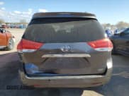 ✅ 2014 Toyota Sienna Limited • VIN: 5TDDK3DC4ES085835 • Лот: 89663935. Опубликован ранее на Copart с пробегом 108 498 миль. Бесплатный доступ к архиву аукционных продаж из США и подробный отчёт об истории автомобиля на DreamBid. Изображение 6.