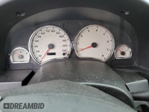 ✅ 2006 Saturn VUE • VIN: 5GZCZ63476S819796 • Lot: 49511155. Wystawiony na Copart z przebiegiem Nie podano. Bezpłatny archiwum sprzedaży aukcyjnych z USA i szczegółowy raport historii pojazdu na DreamBid. Zdjęcie 9.