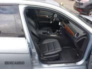 ✅ 2013 Mercedes-Benz C 300 Sport • VIN: WDDGF8AB7DR269115 • Lot: 43566732. Listed on IAAI with 160,735 mi. Free auction sales archive from the USA and detailed vehicle history report at DreamBid. Image 5.