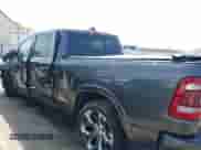 2020 Ram 1500 Limited z VIN 1C6SRFPT1LN419488, wystawiony jako IAAI lot #41847838 z przebiegiem 39 836 mil mil oraz . Historia ofert i sprzedaży dostępna na DreamBid. Obrazek 13.