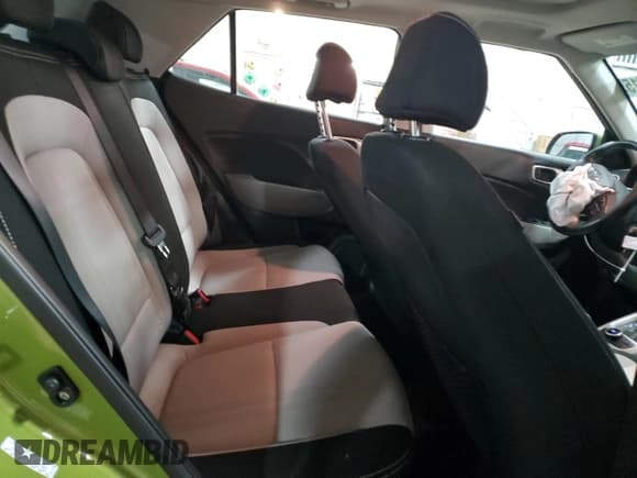 ✅ 2020 Hyundai Venue SEL • VIN: KMHRC8A31LU024161 • Lot: 41380715. Listed on Copart with 31,456 mi. Free auction sales archive from the USA and detailed vehicle history report at DreamBid. Image 10.