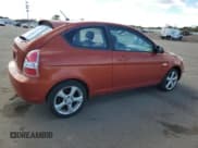 ✅ 2007 Hyundai Accent SE • VIN: KMHCN36CX7U007909 • Лот: 48319725. Опубликован ранее на Copart с пробегом 195 609 миль. Бесплатный доступ к архиву аукционных продаж из США и подробный отчёт об истории автомобиля на DreamBid. Изображение 3.