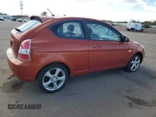 ✅ 2007 Hyundai Accent SE • VIN: KMHCN36CX7U007909 • Лот: 48319725. Опубликован ранее на Copart с пробегом 195 609 миль. Бесплатный доступ к архиву аукционных продаж из США и подробный отчёт об истории автомобиля на DreamBid. Изображение 3.