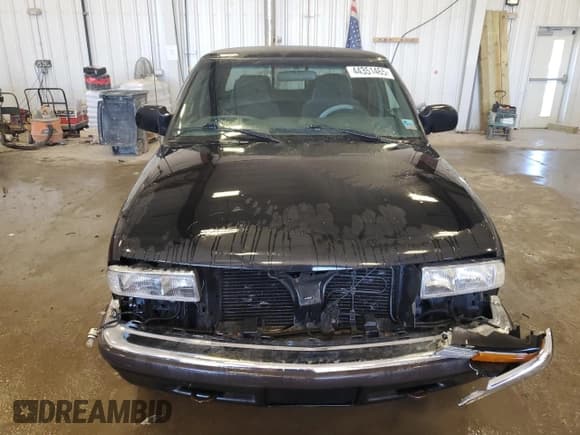 ✅ 2002 Chevrolet S-10 LS • VIN: 1GCDT13W62K232575 • Lot: 44351465. Listed on Copart with 84,215 mi. Free auction sales archive from the USA and detailed vehicle history report at DreamBid. Image 5.