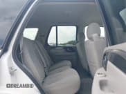 ✅ 2005 GMC Envoy SLT • VIN: 1GKDS13S052357788 • Lot: 42138662. Listed on IAAI with 88,608 mi. Free auction sales archive from the USA and detailed vehicle history report at DreamBid. Image 8.