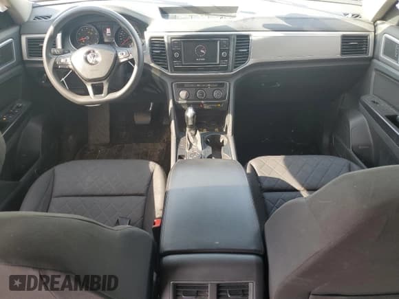 ✅ 2019 Volkswagen Atlas S • VIN: 1V2GR2CA3KC585323 • Lot: 55125425. Listed on Copart with 114,006 mi. Free auction sales archive from the USA and detailed vehicle history report at DreamBid. Image 8.