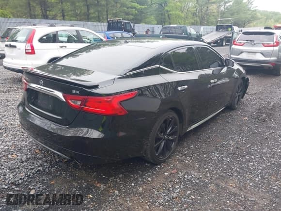 ✅ 2017 Nissan Maxima S • VIN: 1N4AA6AP5HC424631 • Lot: 42202380. Listed on IAAI with 119,334 mi. Free auction sales archive from the USA and detailed vehicle history report at DreamBid. Image 4.