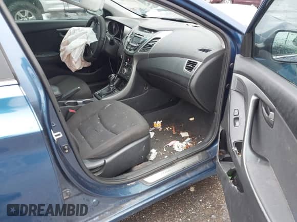 ✅ 2016 Hyundai Elantra Value Edition • VIN: KMHDH4AE7GU582625 • Lot: 38101290. Wystawiony na IAAI z przebiegiem 149 782 mil mil. Skorzystaj z bezpłatnego archiwum sprzedaży aukcyjnych z USA i zobacz szczegółowy raport historii pojazdu na DreamBid. Zdjęcie 5.