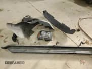 ✅ 2008 Chevrolet Suburban Commercial • VIN: 3GNGK26K28G309111 • Lot: 80510184. Wystawiony na Copart z przebiegiem 140 242 mil. Bezpłatny archiwum sprzedaży aukcyjnych z USA i szczegółowy raport historii pojazdu na DreamBid. Zdjęcie 13.