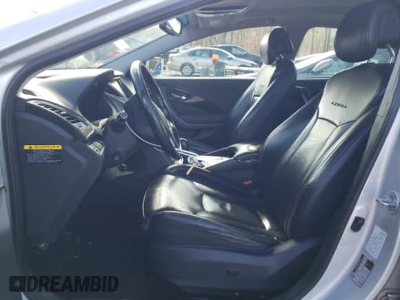 2014 Hyundai Azera Limited with VIN KMHFH4JG0EA383179, listed as a Copart auction lot 79059194 with 174,348 mi miles and Clean title. Bid and sale history available at DreamBid. Image 7.