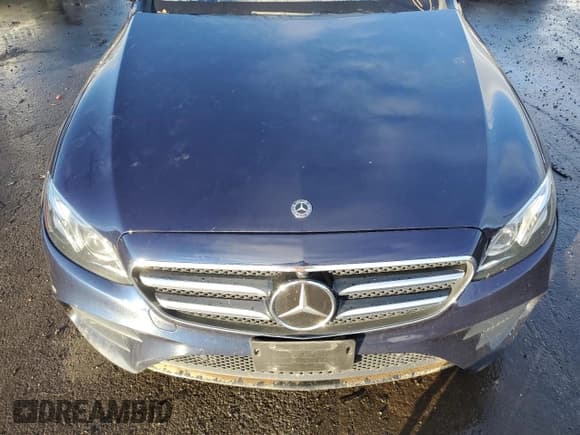 ✅ 2020 Mercedes-Benz E • VIN: W1KZH6JB2LA838442 • Лот: 81160513. Опубликован ранее на Copart с пробегом Не указан. Бесплатный доступ к архиву аукционных продаж из США и подробный отчёт об истории автомобиля на DreamBid. Изображение 11.