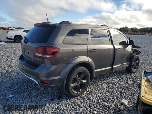 ✅ 2020 Dodge Journey Crossroad • VIN: 3C4PDCGB4LT188220 • Lot: 86115635. Listed on Copart with 64,942 mi. Free auction sales archive from the USA and detailed vehicle history report at DreamBid. Image 3.