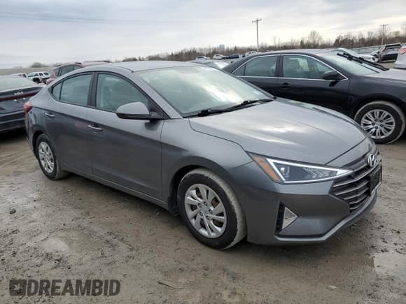 ✅ 2019 Hyundai Elantra SE • VIN: 5NPD74LF2KH461663 • Lot: 47359335. Listed on Copart with 45,914 mi. Free auction sales archive from the USA and detailed vehicle history report at DreamBid. Image 4.