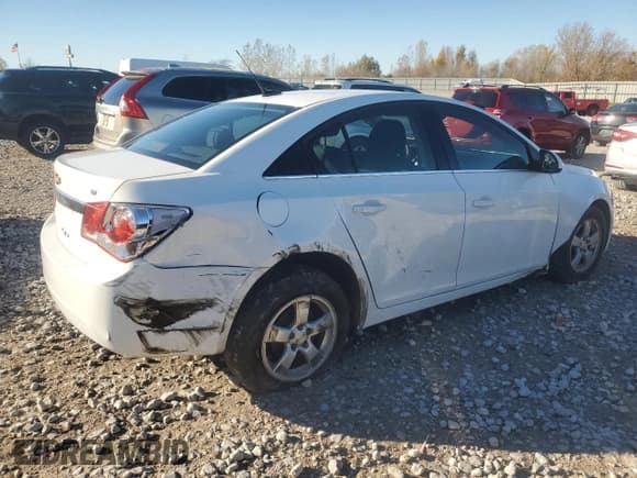 ✅ 2014 Chevrolet Cruze 1LT • VIN: 1G1PC5SB5E7469416 • Lot: 89702525. Listed on Copart with 216,472 mi. Free auction sales archive from the USA and detailed vehicle history report at DreamBid. Image 3.