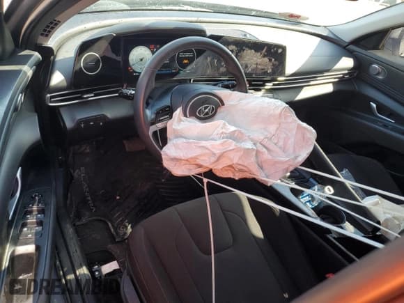 ✅ 2023 Hyundai Elantra SEL • VIN: KMHLS4AG2PU610751 • Lot: 85313135. Listed on Copart with 37,854 mi. Free auction sales archive from the USA and detailed vehicle history report at DreamBid. Image 8.