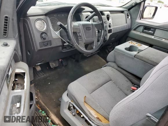 ✅ 2012 Ford F-150 XL • VIN: 1FTEW1CM4CFB08700 • Lot: 65448215. Wystawiony na Copart z przebiegiem Nie podano. Bezpłatny archiwum sprzedaży aukcyjnych z USA i szczegółowy raport historii pojazdu na DreamBid. Zdjęcie 8.