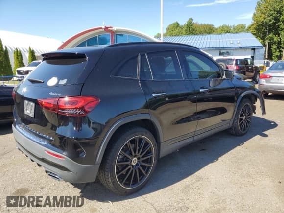 ✅ 2021 Mercedes-Benz GLA 250 • VIN: W1N4N4HB5MJ186501 • Lot: 81461405. Wystawiony na Copart z przebiegiem 78 006 mil. Bezpłatny archiwum sprzedaży aukcyjnych z USA i szczegółowy raport historii pojazdu na DreamBid. Zdjęcie 3.