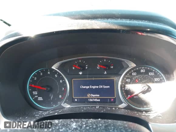 2020 Chevrolet Traverse LT Cloth z VIN 1GNERGKW4LJ264172, wystawiony jako IAAI lot #43436543 z przebiegiem 136 745 mil mil oraz . Historia ofert i sprzedaży dostępna na DreamBid. Obrazek 7.