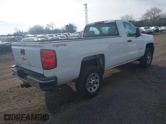 ✅ 2015 Chevrolet Silverado 2500HD Work Truck • VIN: 1GC0KUEG8FZ533922 • Lot: 43788328. Listed on IAAI with 82,758 mi. Free auction sales archive from the USA and detailed vehicle history report at DreamBid. Image 4.