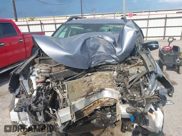 2022 Kia Sorento X-Line S z VIN 5XYRLDLC1NG105322, wystawiony jako IAAI lot #42316881 z przebiegiem Nie podano mil oraz . Historia ofert i sprzedaży dostępna na DreamBid. Obrazek 11.