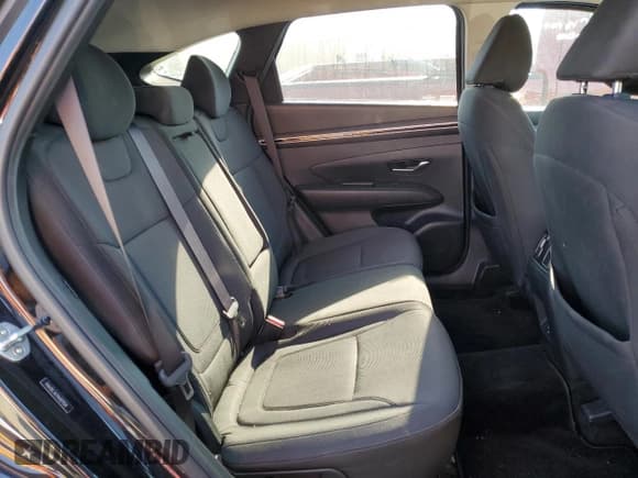 ✅ 2022 Hyundai Tucson SEL • VIN: 5NMJBCAE7NH029528 • Lot: 74056284. Wystawiony na Copart z przebiegiem 114 355 mil. Bezpłatny archiwum sprzedaży aukcyjnych z USA i szczegółowy raport historii pojazdu na DreamBid. Zdjęcie 11.