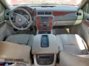 ✅ 2010 Chevrolet Tahoe LT • VIN: 1GNMCBE3XAR148541 • Lot: 81045395. Listed on Copart with 178,376 mi. Free auction sales archive from the USA and detailed vehicle history report at DreamBid. Image 8.