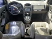 ✅ 2005 Saturn VUE • VIN: 5GZCZ53415S838529 • Lot: 45778625. Wystawiony na Copart z przebiegiem 215 854 mil. Bezpłatny archiwum sprzedaży aukcyjnych z USA i szczegółowy raport historii pojazdu na DreamBid. Zdjęcie 8.