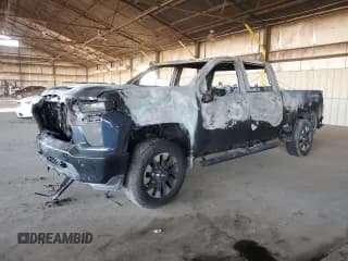 ✅ 2021 Chevrolet Silverado 2500HD Custom • VIN: 1GC4YME79MF261542 • Lot: 89683555. Wystawiony na Copart z przebiegiem Nie podano. Bezpłatny archiwum sprzedaży aukcyjnych z USA i szczegółowy raport historii pojazdu na DreamBid. Zdjęcie 1.