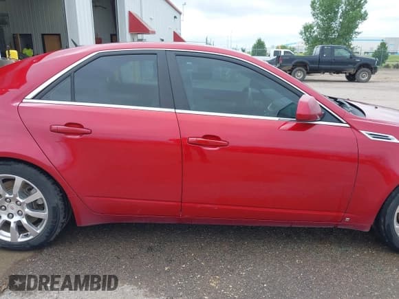 ✅ 2008 Cadillac CTS AWD • VIN: 1G6DT57VX80204665 • Lot: 42605777. Wystawiony na IAAI z przebiegiem 162 840 mil. Bezpłatny archiwum sprzedaży aukcyjnych z USA i szczegółowy raport historii pojazdu na DreamBid. Zdjęcie 14.