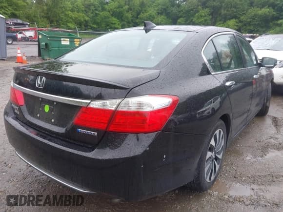 ✅ 2015 Honda Accord EX-L • VIN: 1HGCR6F58FA004617 • Lot: 42472452. Listed on IAAI with 133,882 mi. Free auction sales archive from the USA and detailed vehicle history report at DreamBid. Image 4.
