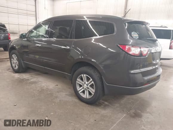 ✅ 2015 Chevrolet Traverse LT • VIN: 1GNKRHKD2FJ167872 • Lot: 43021059. Wystawiony na IAAI z przebiegiem 157 665 mil. Bezpłatny archiwum sprzedaży aukcyjnych z USA i szczegółowy raport historii pojazdu na DreamBid. Zdjęcie 3.
