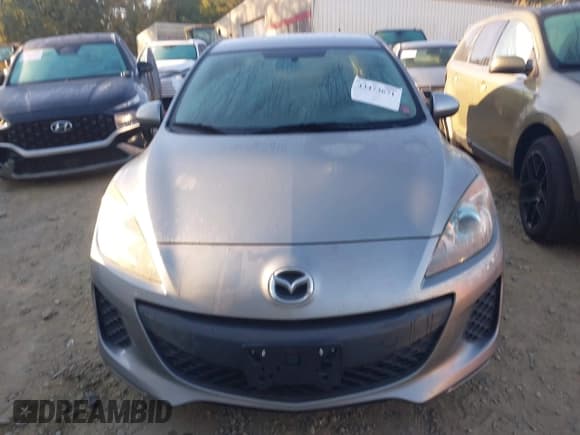✅ 2012 Mazda 3 i Touring • VIN: JM1BL1V7XC1550980 • Lot: 43473671. Listed on IAAI with 96,476 mi. Free auction sales archive from the USA and detailed vehicle history report at DreamBid. Image 12.